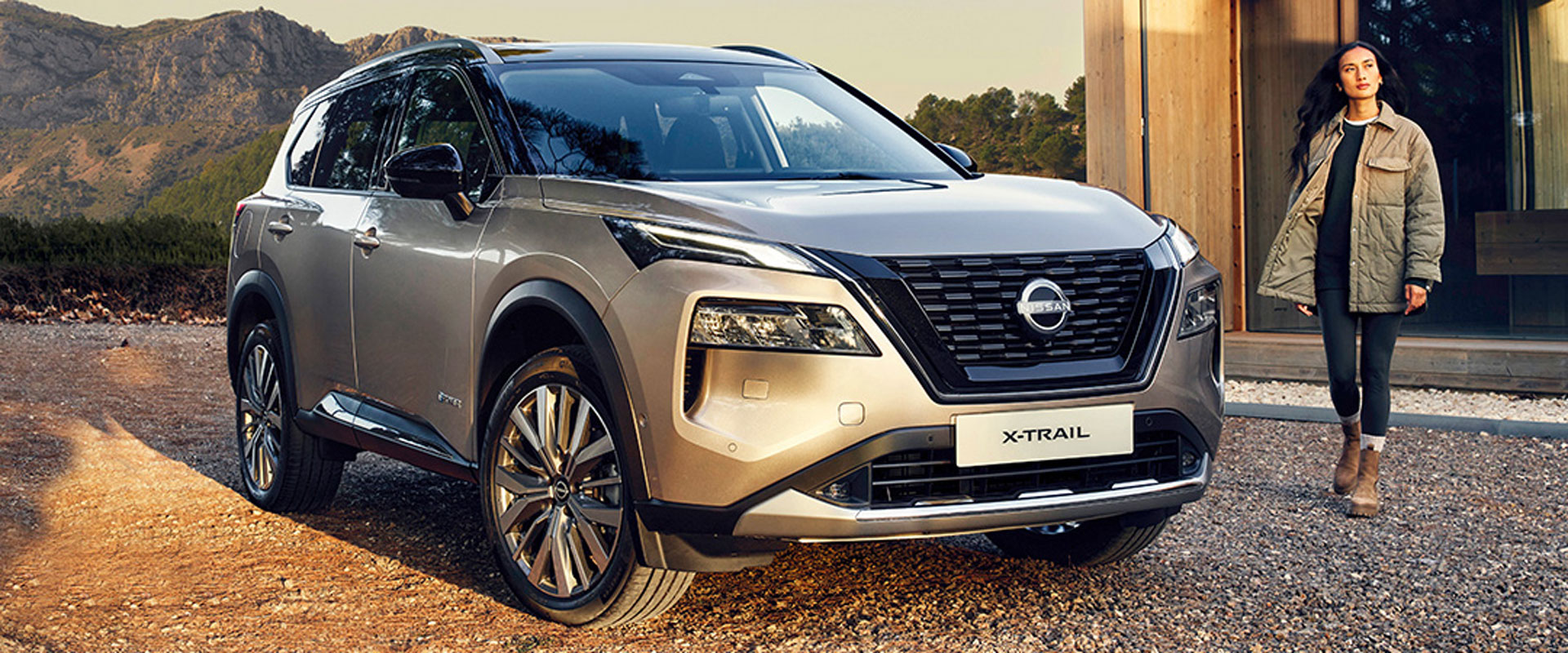 SOME 2022 NISSAN X TRAIL WWCOTY 1080x1080 1banner